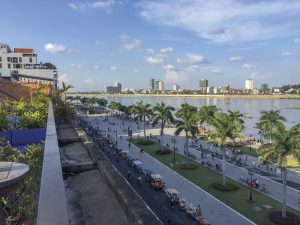 come andare da sihanoukville a phnom penh
