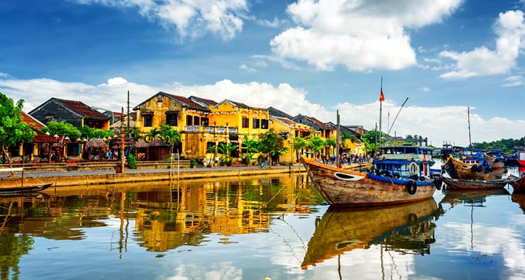 viaggiare tra pakse Laos a Hoi An Vietnam
