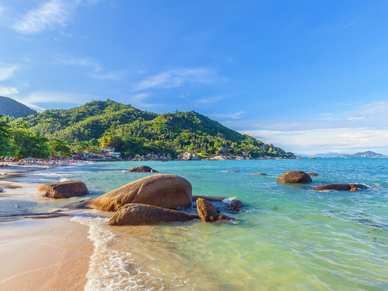 i modi per andare da chiang mai a koh samui aereo, treno e bus