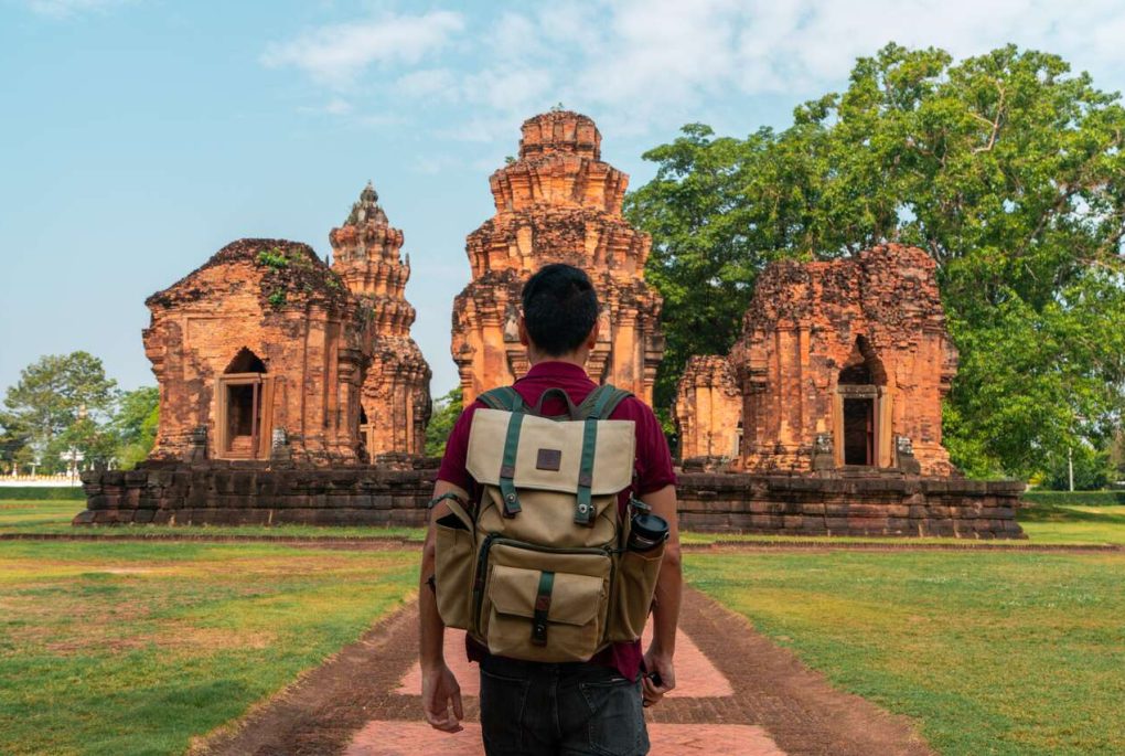 thailandia andare da Bangkok a Surin