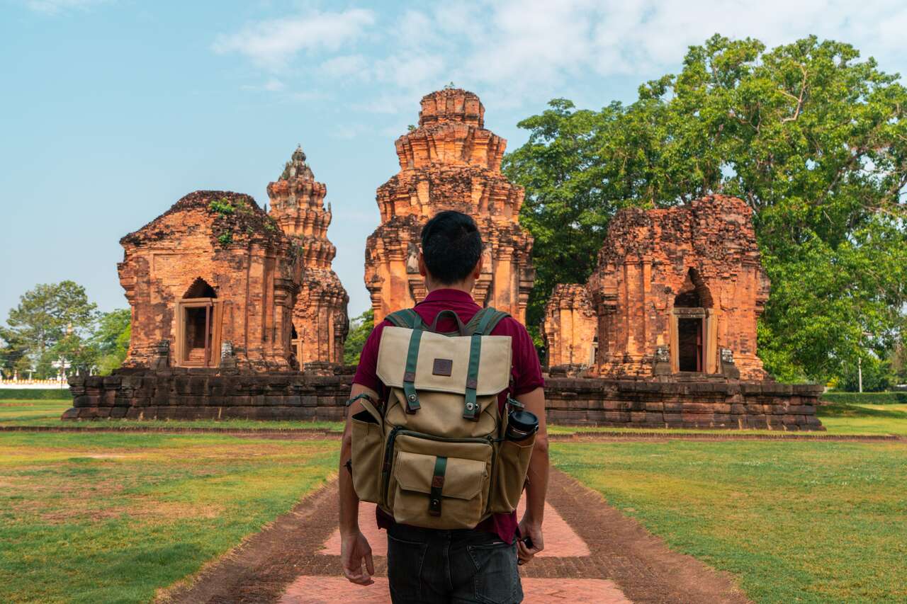 thailandia andare da Bangkok a Surin