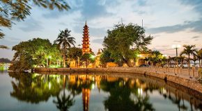 andare da Vang Vieng a Hanoi laos vietnam