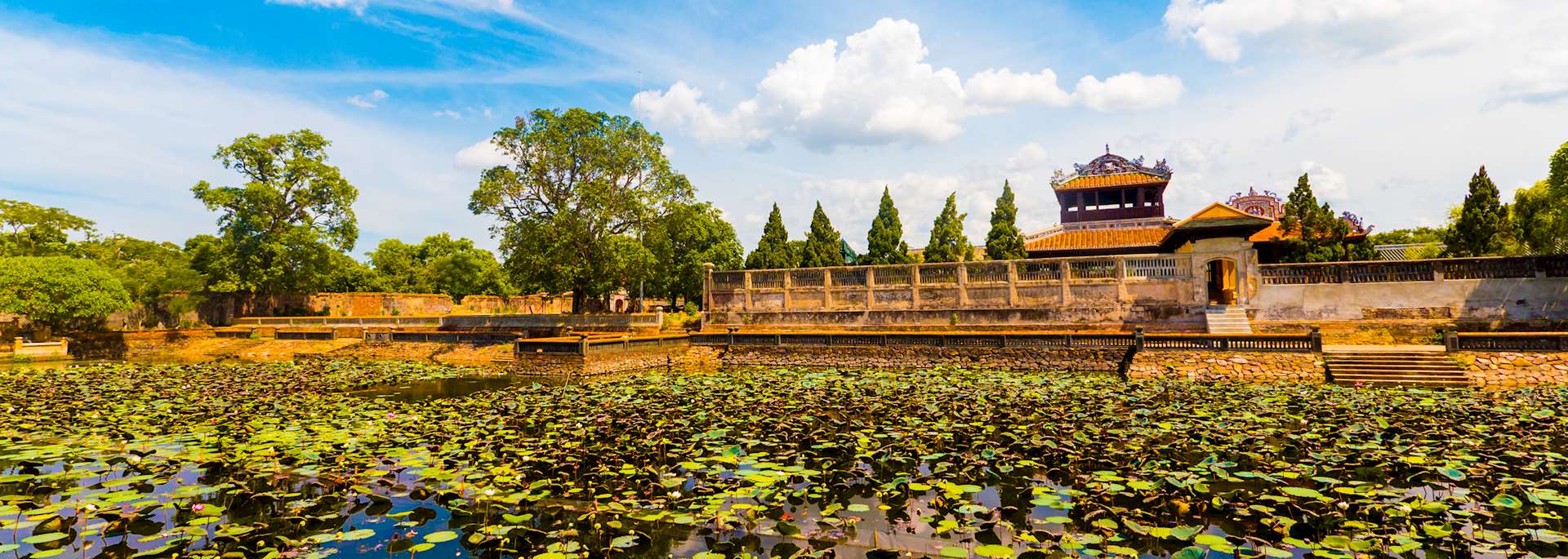 da hue in vietnam verso altri posti della nazione