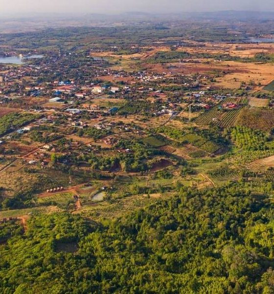 Cambogia andare da Phnom Penh a Banlung